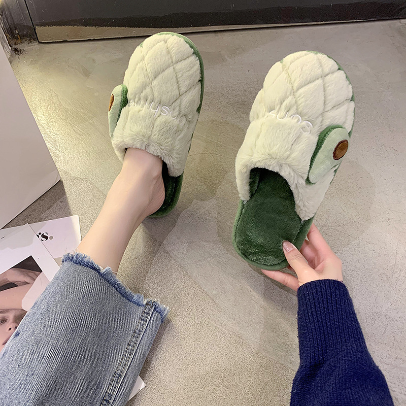 New Cotton Slippers Women Couple Cute Home Warm Non Slip Cotton Slippers Cotton Slippers Confinement Shoes Winter Fashion Plush Slippers