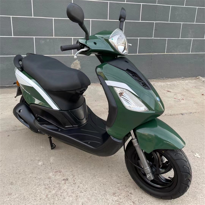 二手比亚乔fly150踏板摩托车阿普利亚piaggio150维斯帕春天代步车