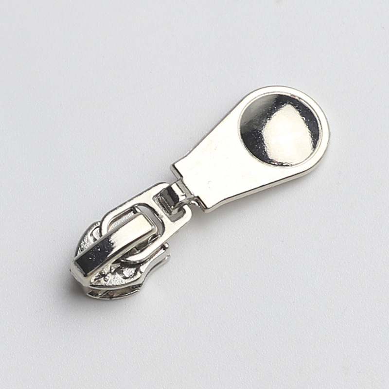 Factory Wholesale No. 5 Silver Lock Pull Head Luggage Tent Zinc Alloy Zipper Puller Clothing Metal Pull Head