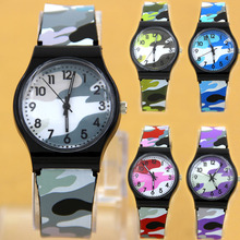 学生儿童手表塑胶PVC手表 时尚斯沃琪手表迷彩色跨境电商货源厂家