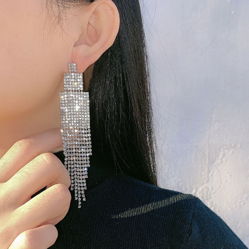 欧美几何长款耳环满钻银色流苏夸张耳坠时尚名媛轻奢气质感耳饰女