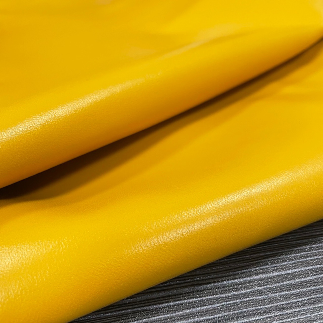 仿鹿皮山羊皮革