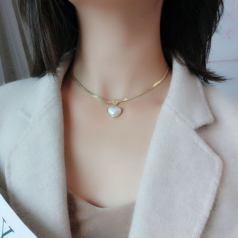 Titanium Steel Necklace Ornament Women's All-Match Non-Fading Light Luxury Clavicle Chain Design Simple Dignified Pendant Yiwu Accessories