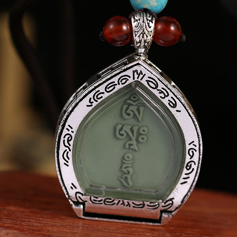 西香灰佛牌吊坠密宗莲花生大士 守护神 香灰佛牌西藏擦擦佛像