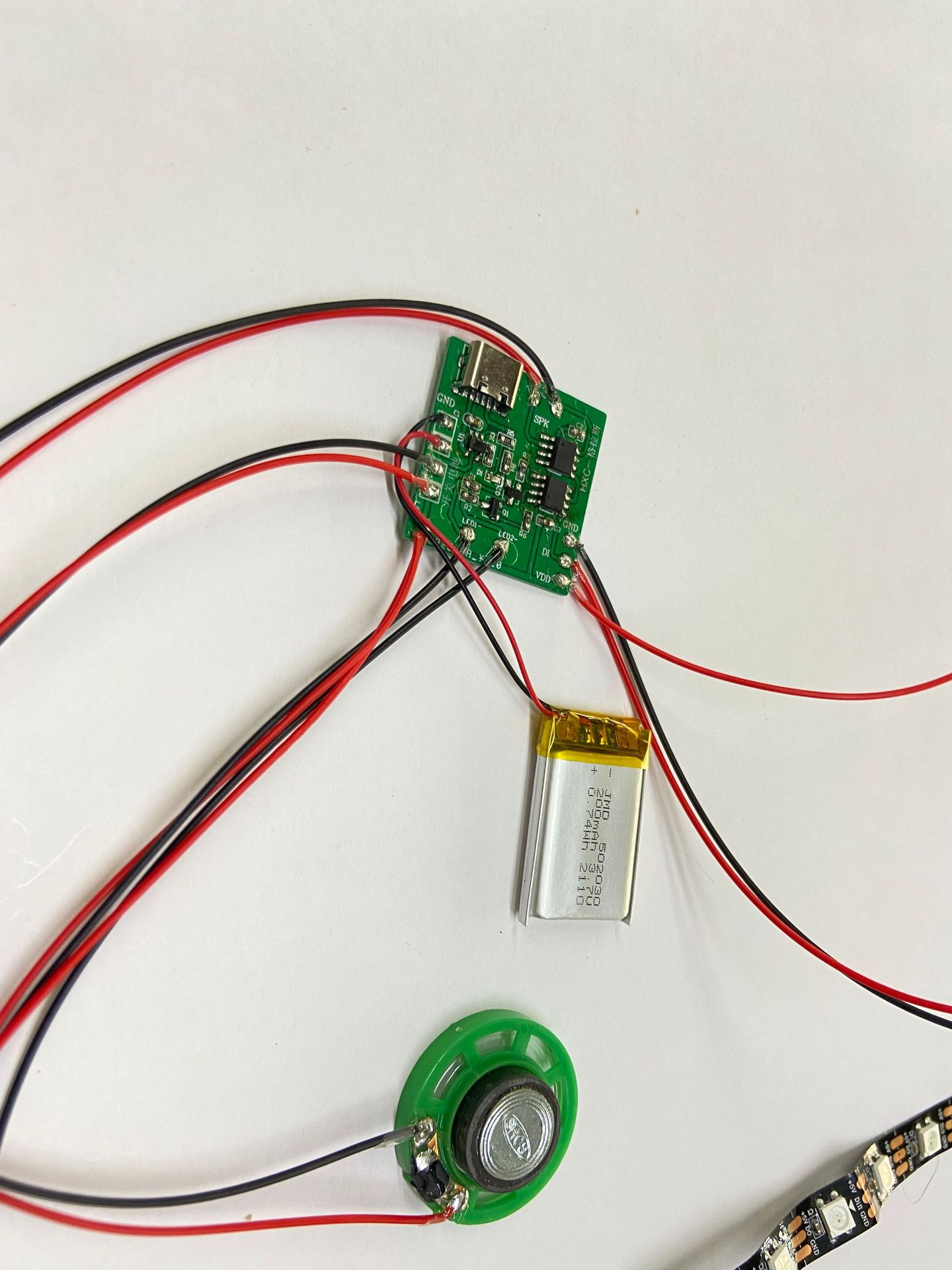 软包电池单色 幻彩流水灯模组 带恐龙叫声动漫产品电子机芯套装