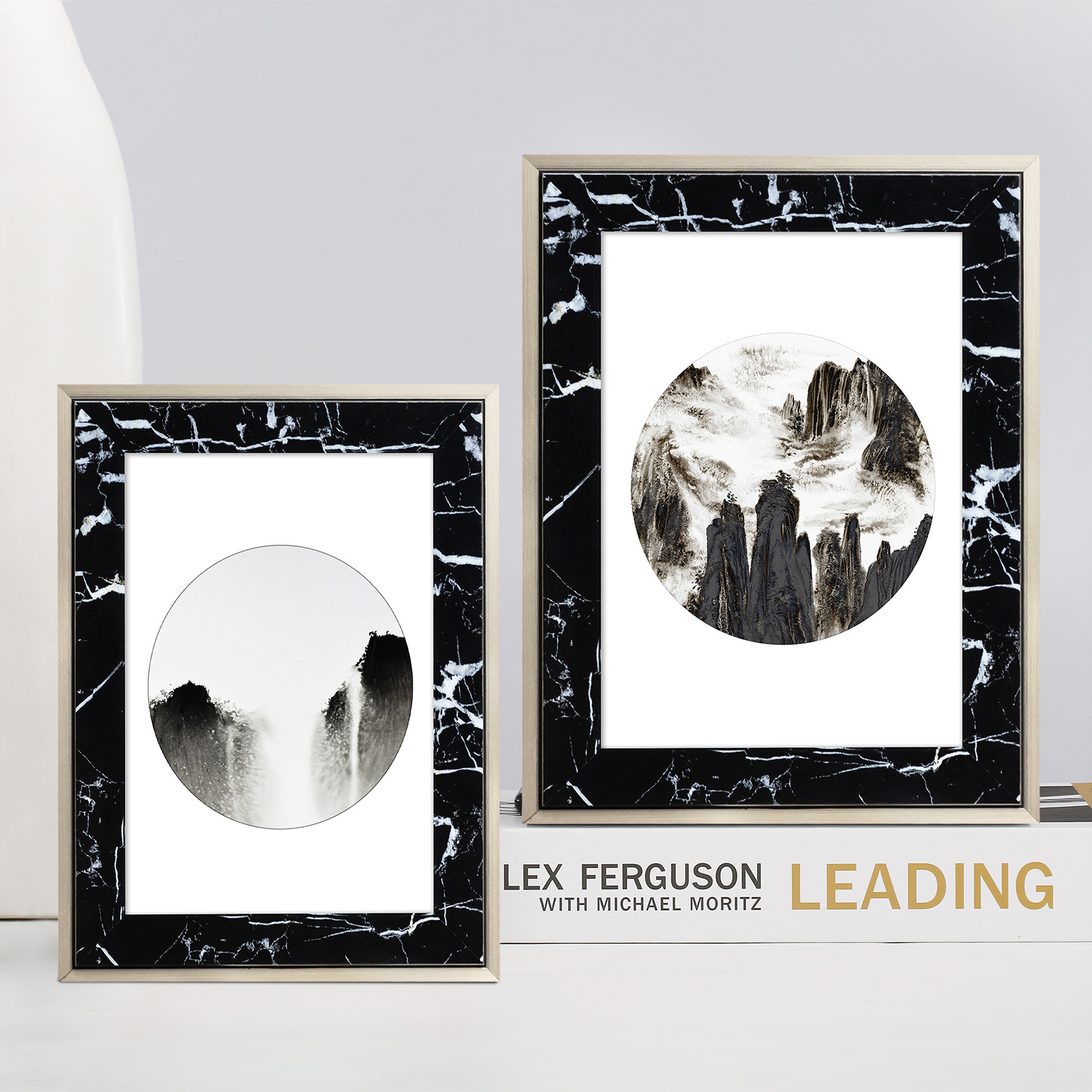 原创设计亮光白色大理石纹轻奢黑金色相框横竖摆台批发证书a4 ins