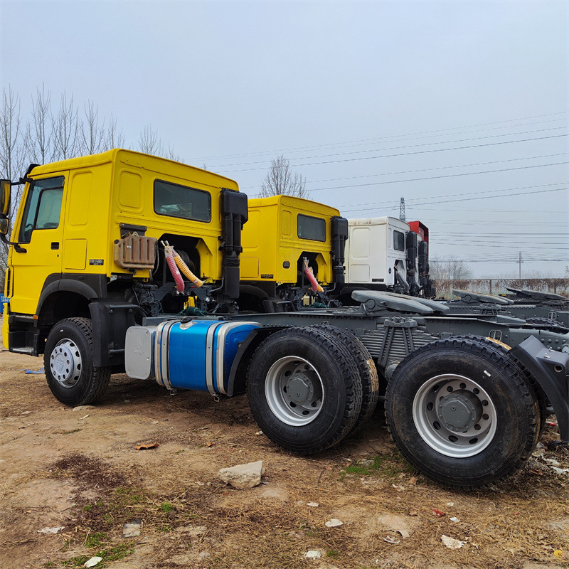 出口二手豪沃半挂牵引车货物运输牵引大卡车 港口运输牵引拖车头