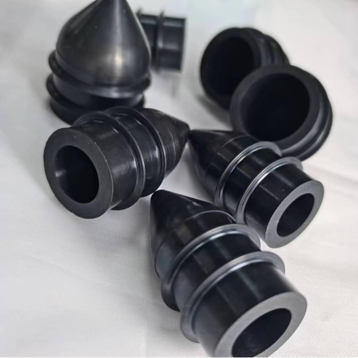 厂家供应三元乙丙epdm工业门橡胶堵头 橡胶塞子防尘防水