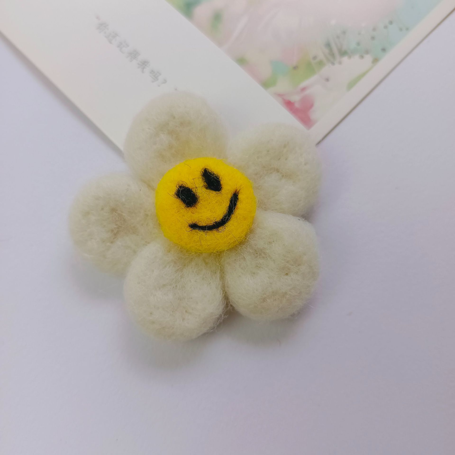 羊毛毡花朵 儿童发夹材料 甜美公主笑脸花头饰辅料 服装搭配笑脸
