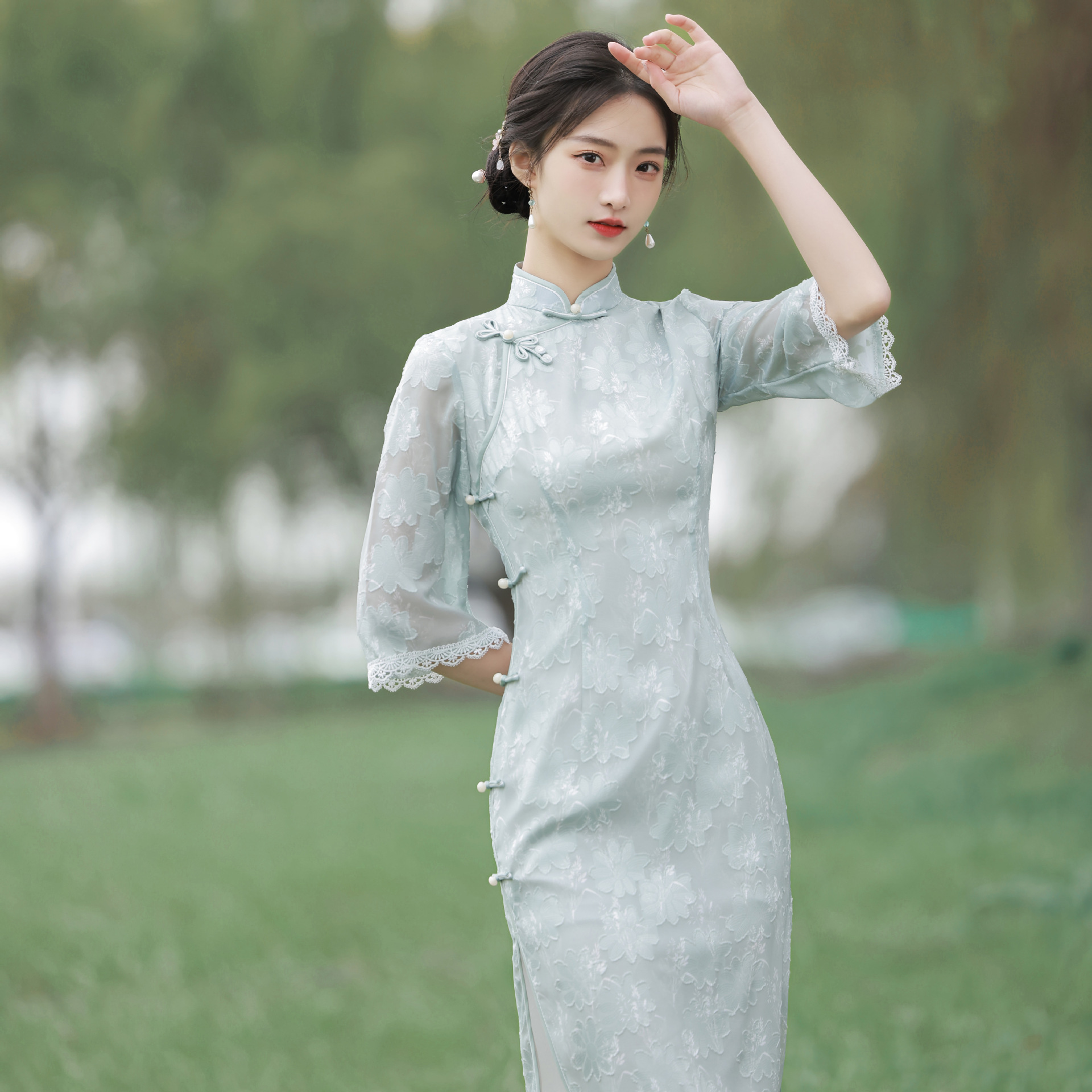 旗袍批发改良版长款八扣繁花锦年轻款民国少女夏款绿色旗袍连衣裙