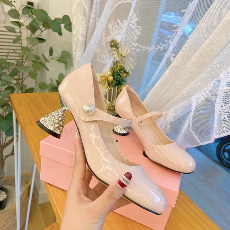 高跟鞋女miumiu圆头仙女风一字带玛丽珍鞋真皮水晶鞋酒杯跟婚鞋潮