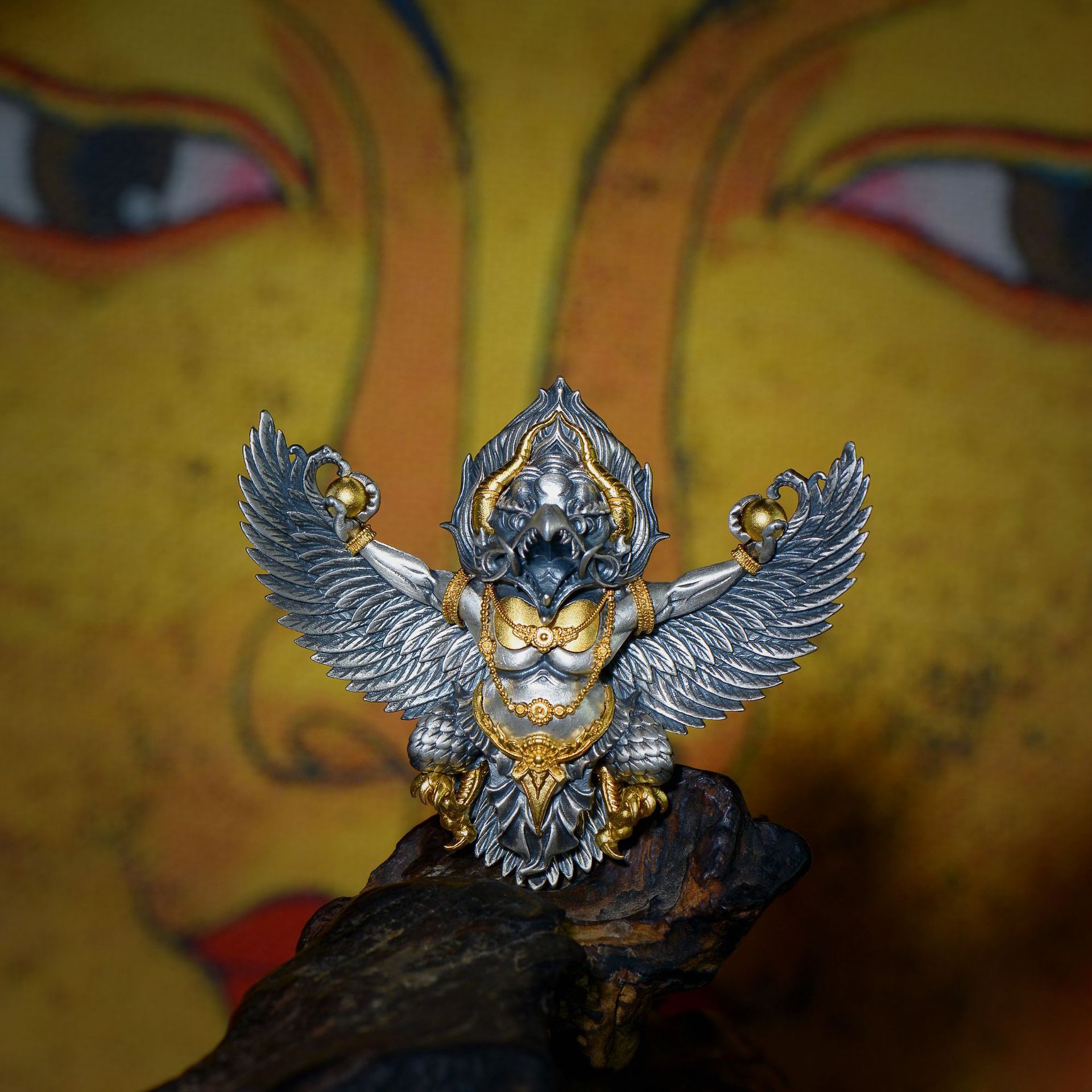 大鹏金翅鸟藏传古珠天珠饰品吊坠文玩配饰-阿里巴巴