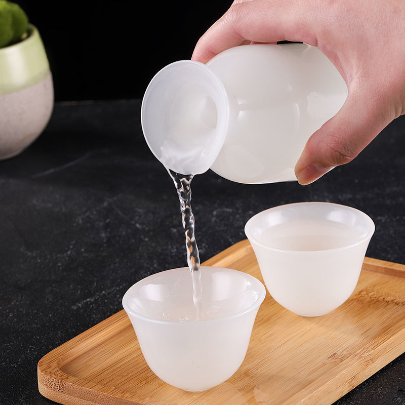 酒盅白瓷玉瓷中式酒具酒杯白酒家用分酒器仿古酒壶清酒酒具套装