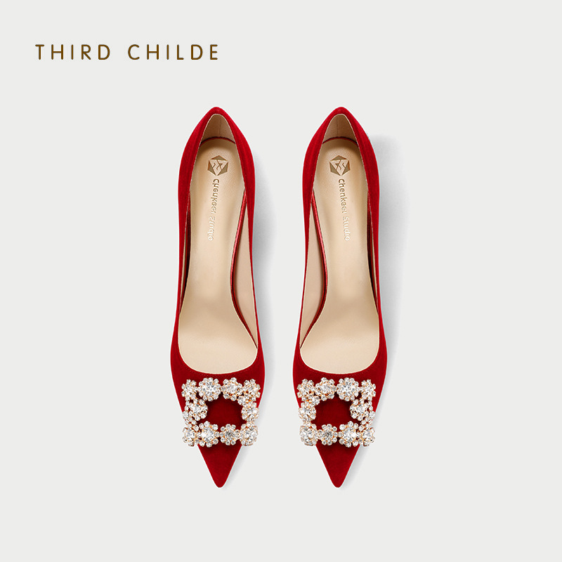 中式婚鞋女秀禾婚纱两穿2024年春季新款红色高跟鞋孕妇伴娘新娘鞋