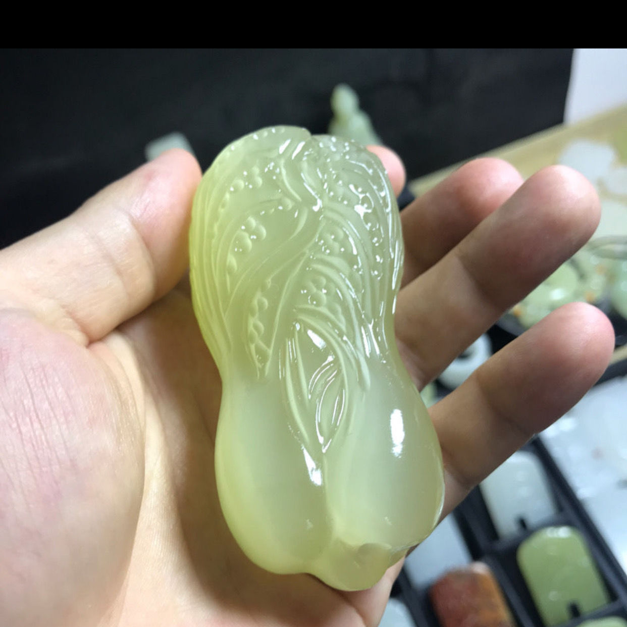 手把件男士盘玩真玉和田玉白菜把玩黄口料带猫眼大号手把玩件