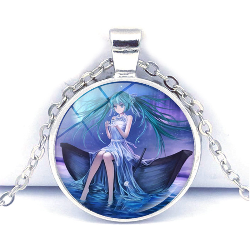 初音未来项链男女学生百搭动漫周边二次元人物吊坠挂饰品礼物批发