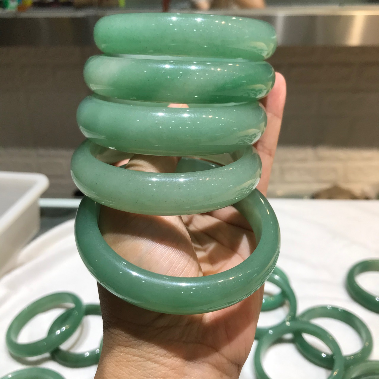 天然东陵玉手镯独龙玉 冰透款满绿冰种东陵玉手镯玉器支持鉴定
