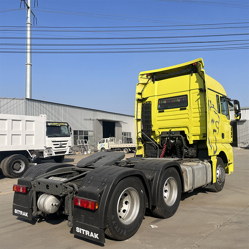 重汽汕德卡牵引车头出口 二手10轮货物运输车头 380马力重型卡车