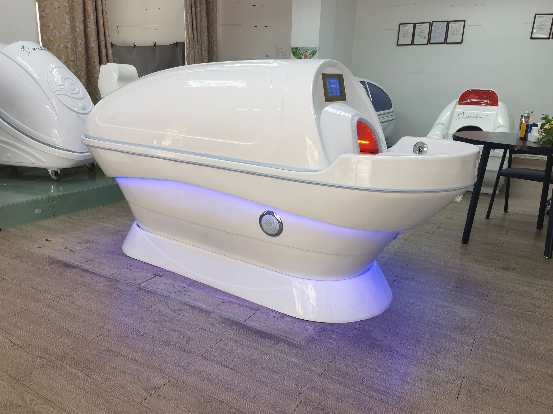 石墨烯太赫兹旋磁熵减仪太空舱远红外线能量振动舱按摩养生仓