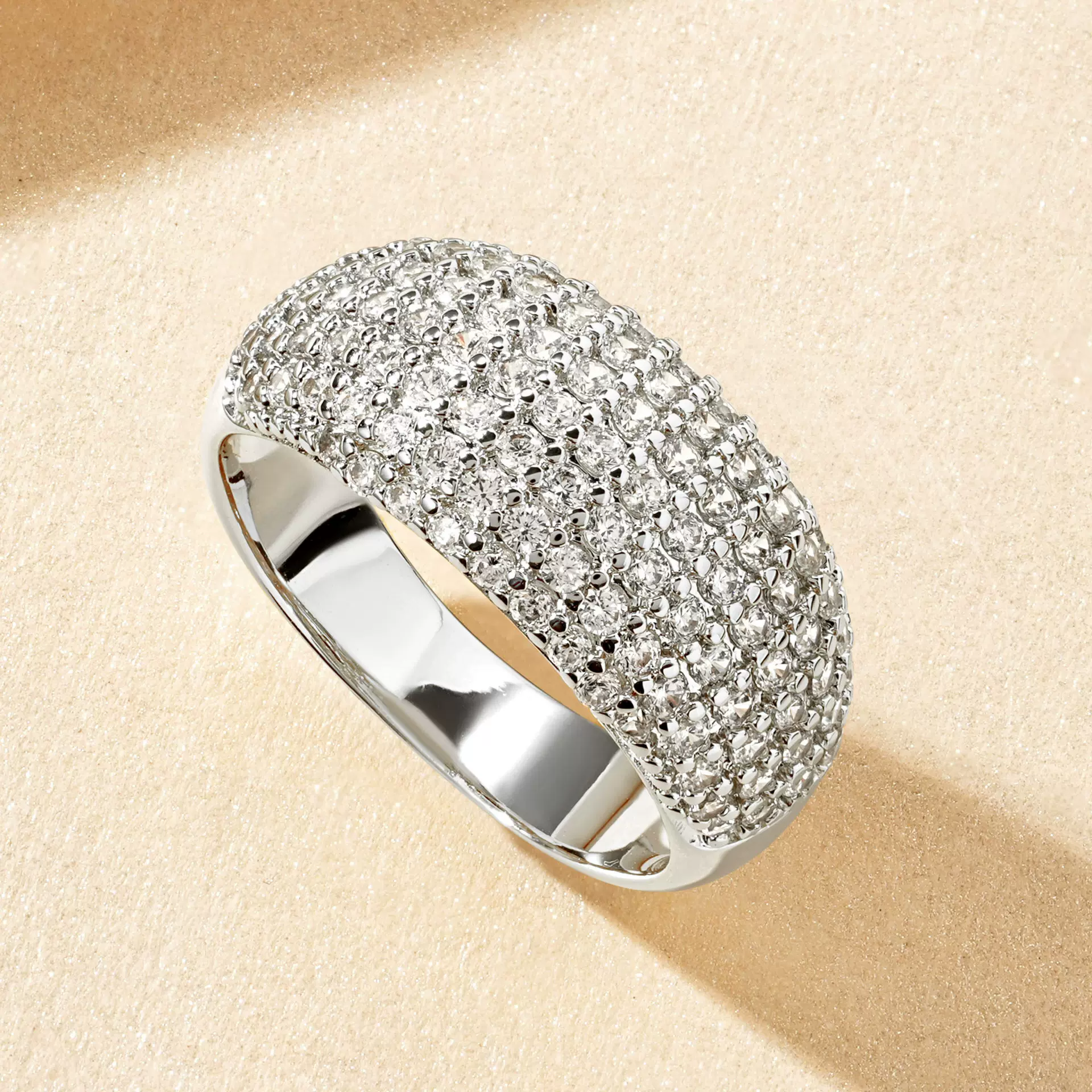 密镶圆形锆石女士戒指时尚轻奢闪耀小红薯热卖通勤百搭指环批发