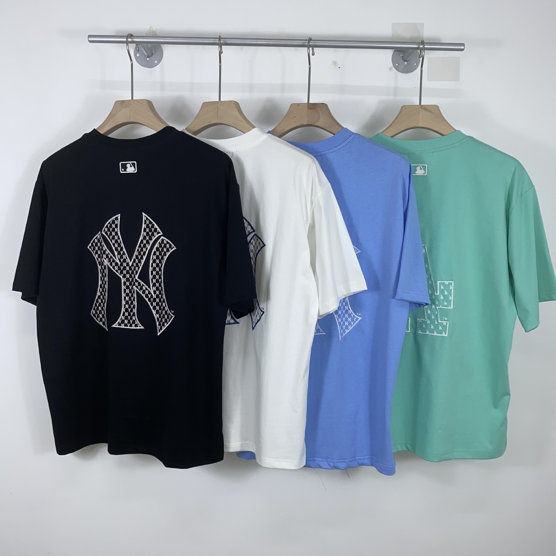 24年韩国mlb春夏新款短袖圆领ny大logo刺绣印花开叉纯绵情侣短袖