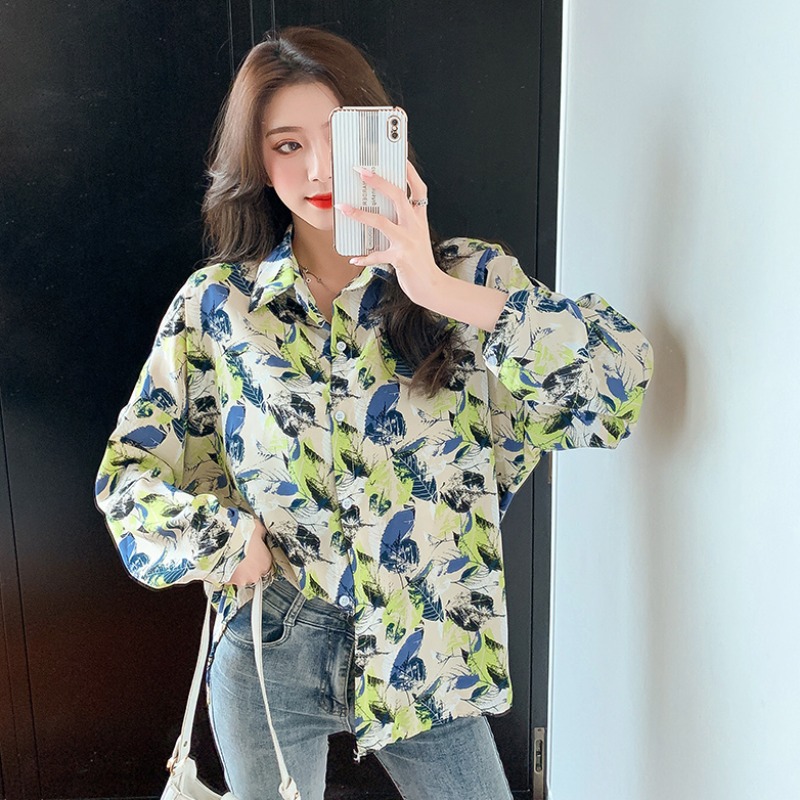 花衬衫女复古港味2022早春新款宽松慵懒风外套开衫雪纺碎花衬衣