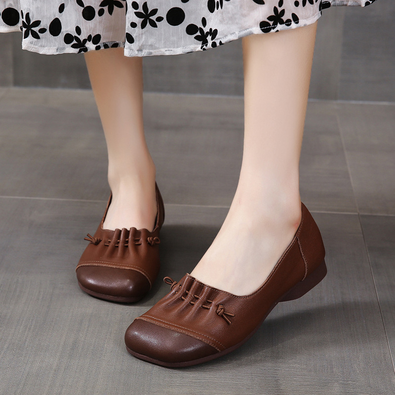 Plus Size Soft Leather Retro Mom Shoes 2023 New Low-Cut Shoes Retro Women's Shoes Women's Flat Casual Suitable Women's Single