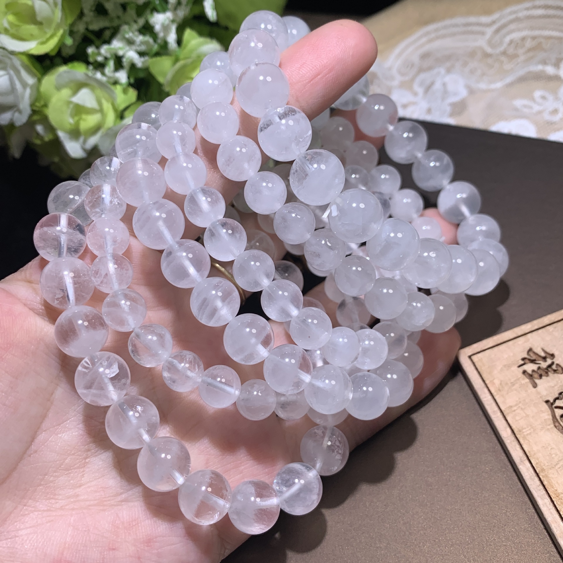 程远珠宝千层聚宝盆白幽灵手串时尚简约白色水晶手链饰品厂家批发