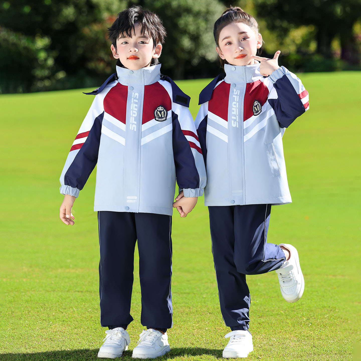 幼儿园园服新款冬季中小学生校服套装运动会儿童三合一冲锋衣班服