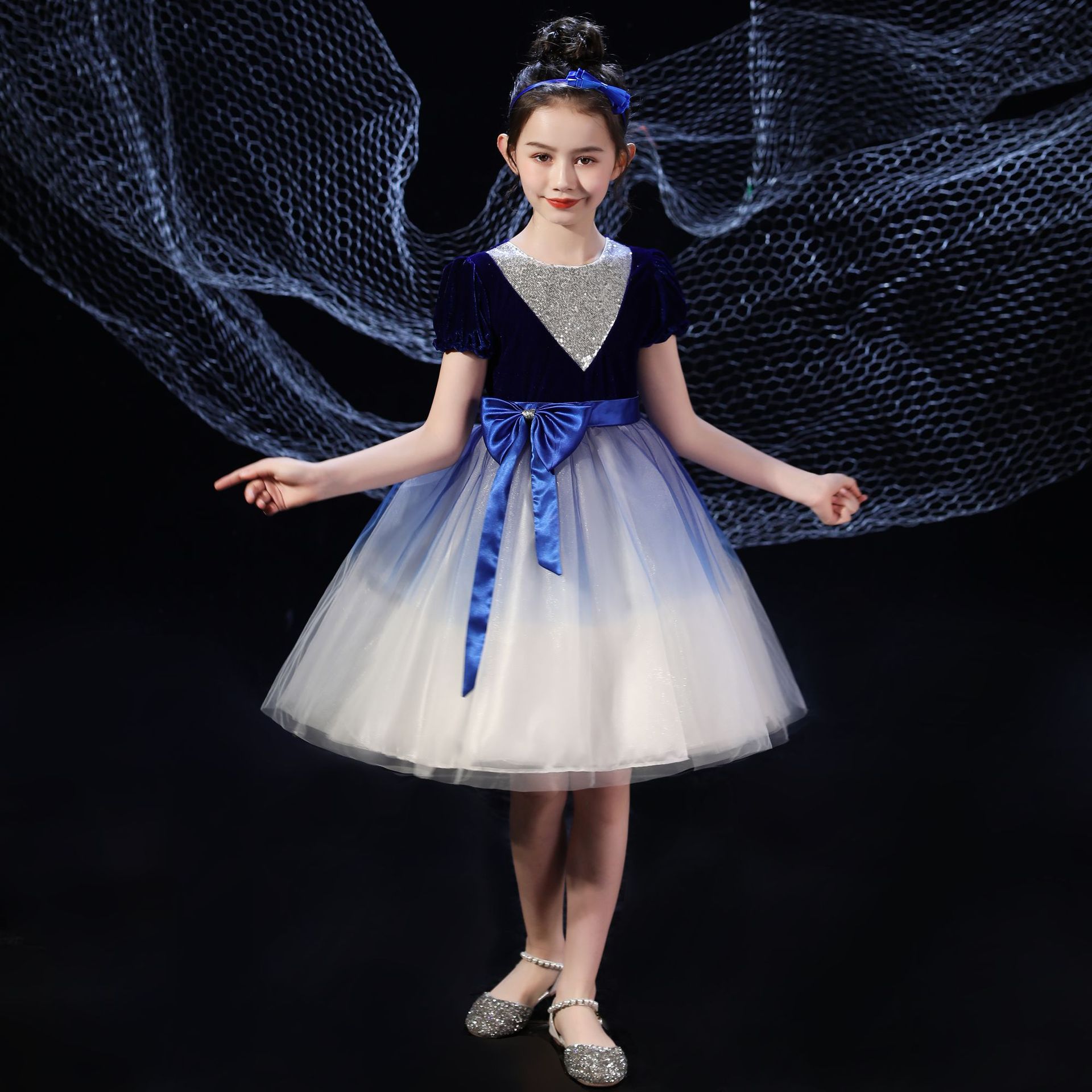 新款儿童合唱服中小学生诗词朗诵表演服男女童大合唱团比赛服装