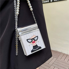 新款2024春夏小方包女小众设计亚克力盒子包珍珠链条烟盒包斜挎包