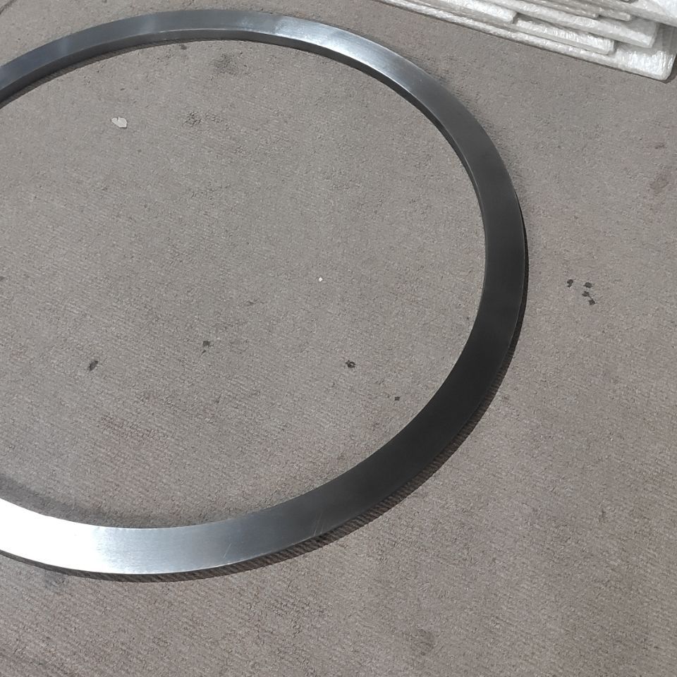 不锈钢圆弧窗套天花吊顶拱门包边弧形背景墙圆形压边条造型