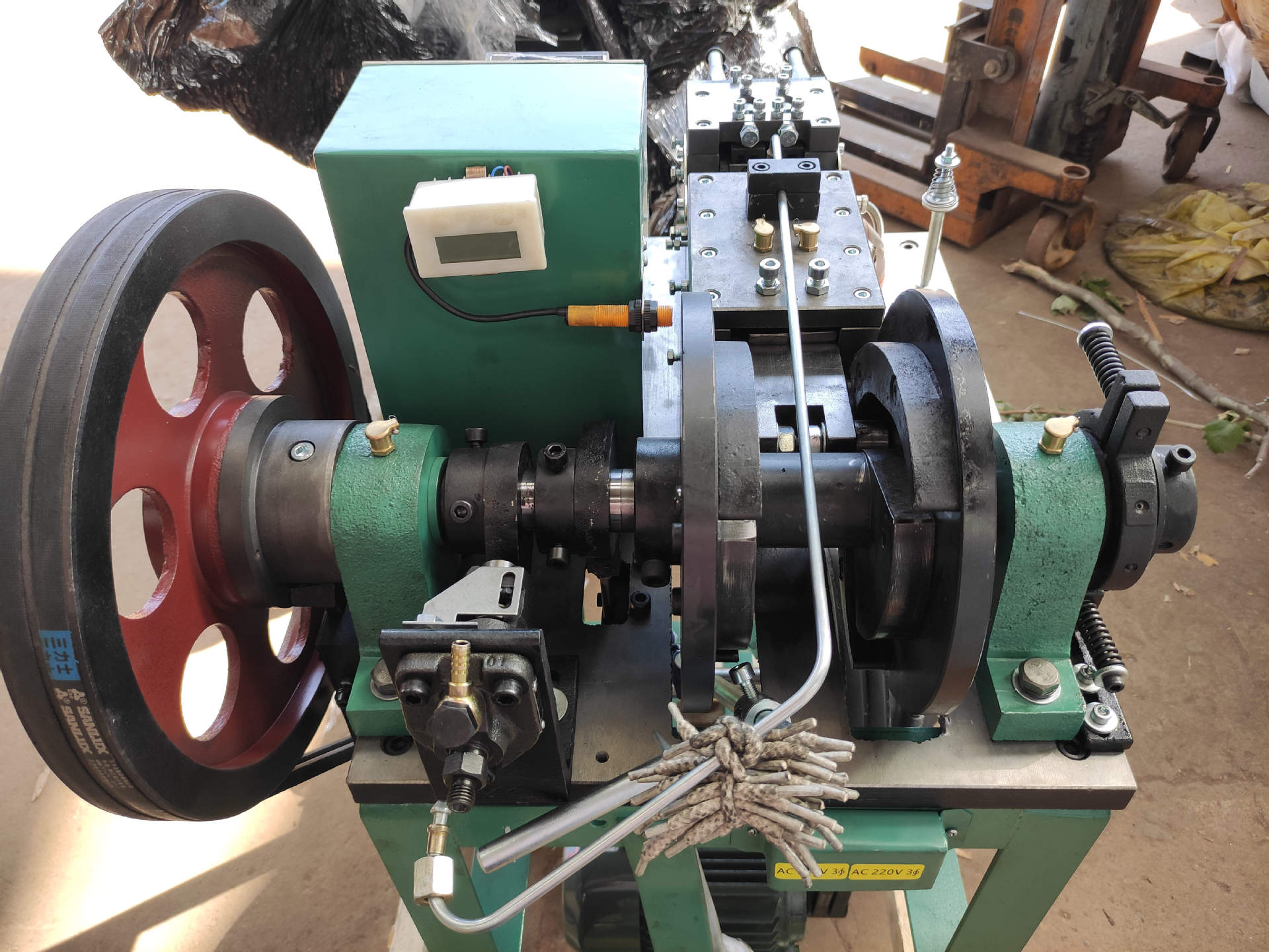 厂家提供 鞋带打头机 具体价格咨询客服-阿里巴巴