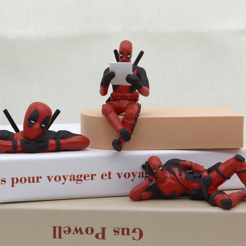 Deadpool Model Decoration War Police Lying Posture Handmade Toy Tag Looking Back Posture Anime Peripheral Home Office