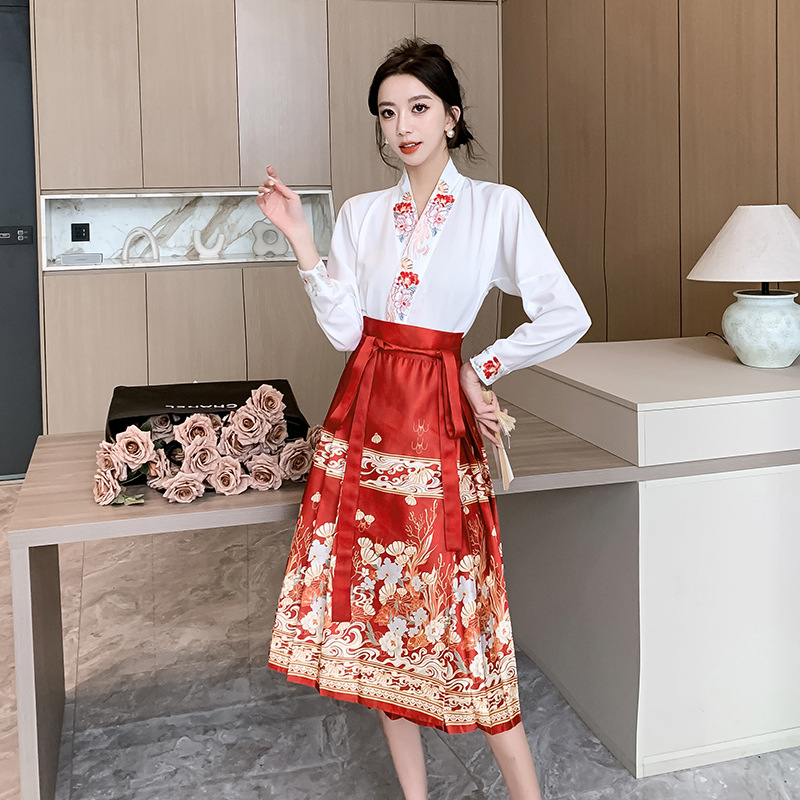 Cross-Border Supply 2024 New Small Short Horse-Face Skirt Hanfu Machine Embroidery Aircraft Sleeve Women's Two-Piece Suit