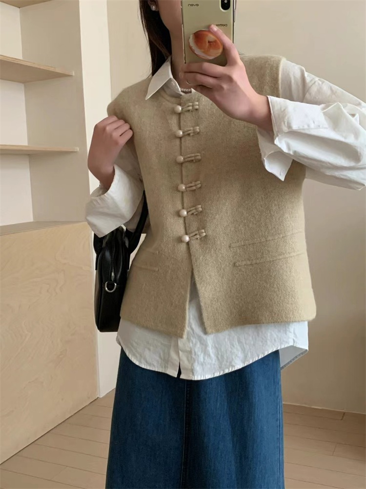 Spring New Chinese Style Buckle Knitted Vest Cardigan Short Top Loose Soft Glutinous Solid Color Sweater Vest