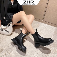 ZHR烟筒靴女2023冬季新款时尚百搭平底短靴ins潮复古英伦风马丁靴