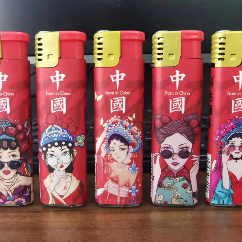 成都厂家批发科达818直冲打火机塑料打火机充气打火机防风打火机