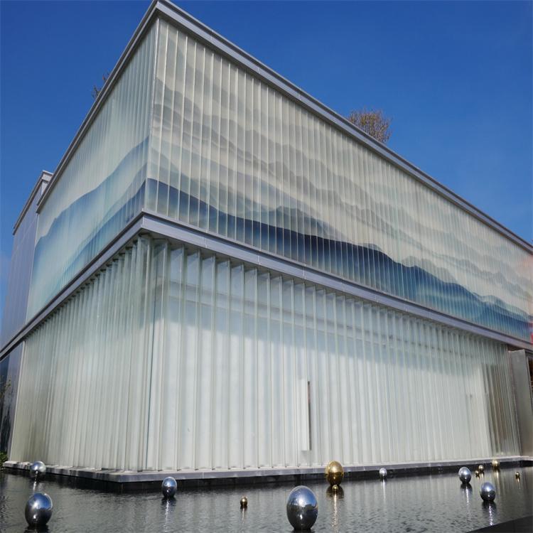 沙河玻璃厂供应u型玻璃磨砂u型玻璃u槽玻璃幕墙玻璃园林艺术玻璃