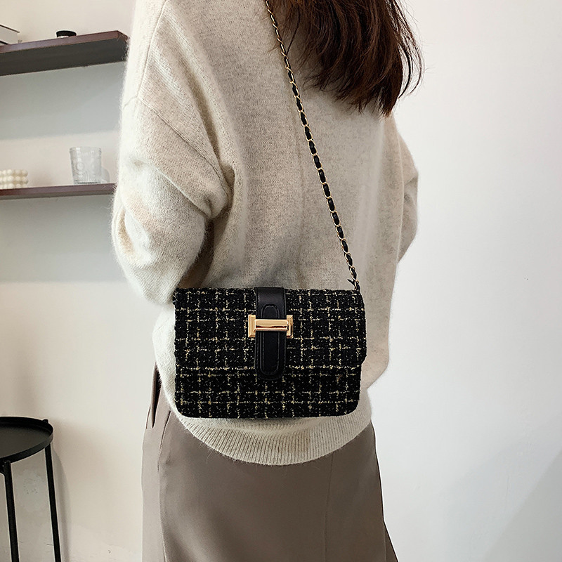 Foreign Trade Textured Women's Bag 2021 New Fashion Shoulder Messenger Bag All-Matching Western Style Shoulder Woolen Small Square Bag