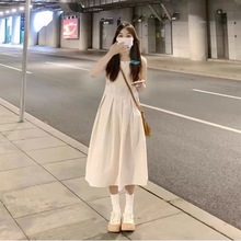 法式白色连衣裙2024夏季新款韩版显瘦收腰无袖吊带中长裙修身女