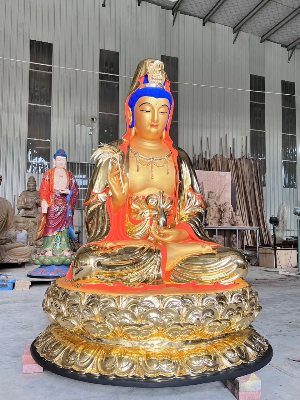 寺庙大型佛像神像海岛观音彩绘玻璃钢铜的木雕生漆脱胎仿汉白玉