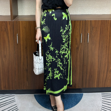 夏季显瘦半身裙女装半身裙气质时尚绿色复古百搭中式开叉裙中长款