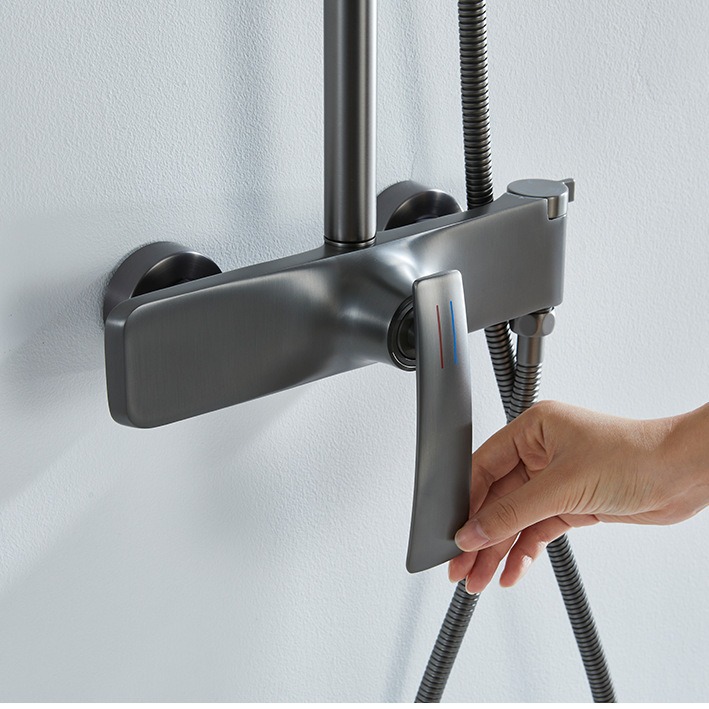 自主研发外贸11001全铜明装热酒店家用卫生间淋浴花洒套装枪灰