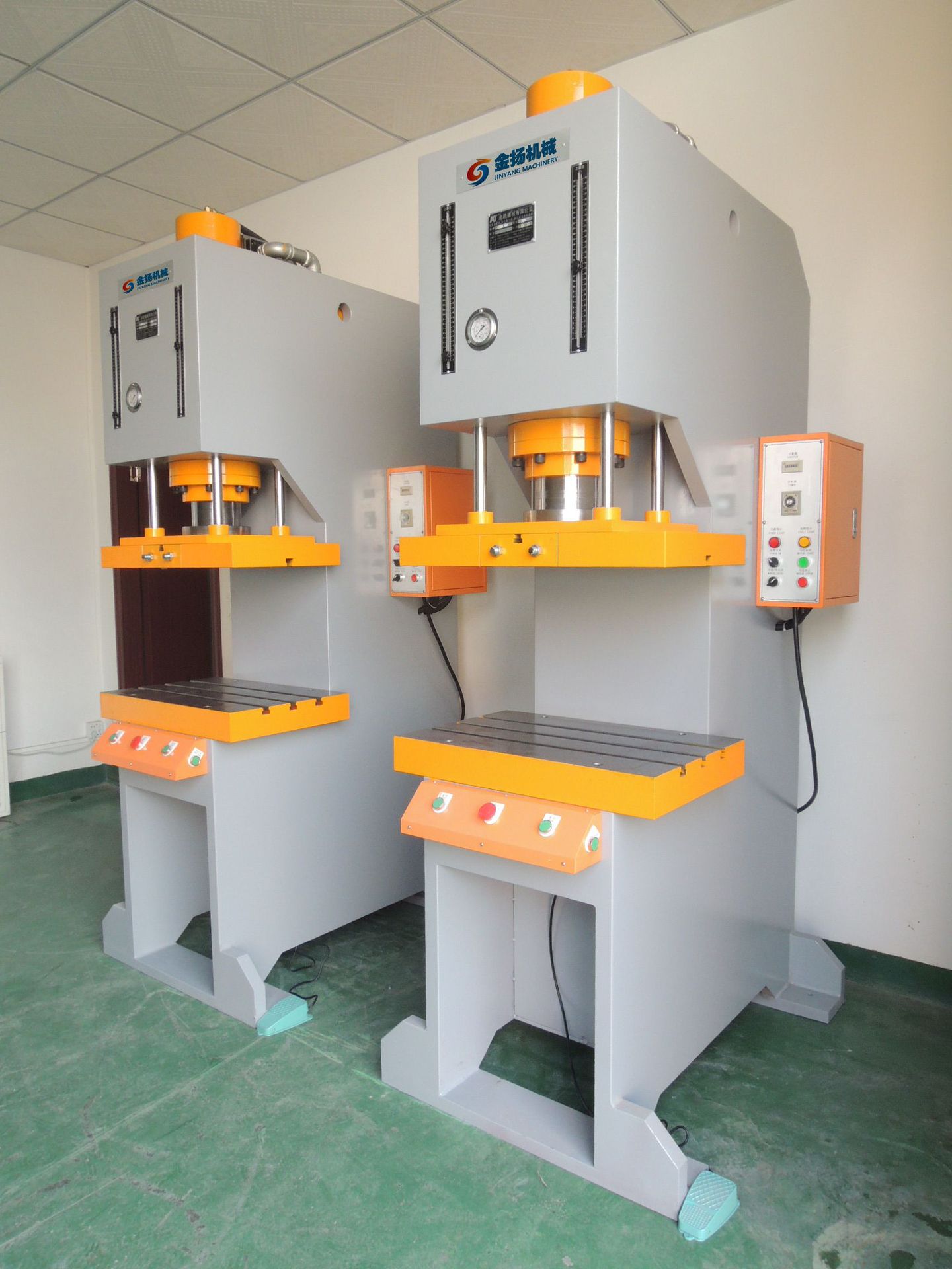 厂家供应快慢速压模机单臂冲压机单柱模具压合油压机落地式压力机