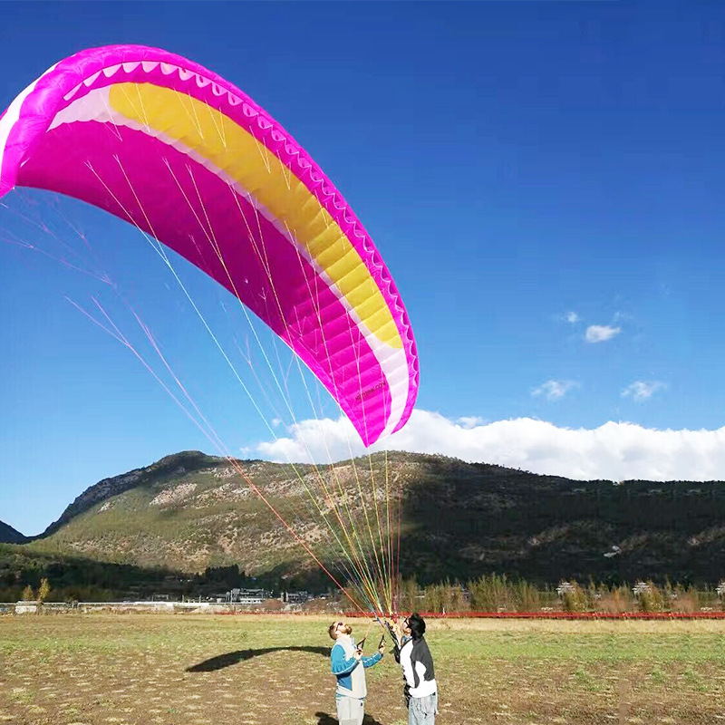 天天户外龙牌滑翔伞简单初级极限运动特种装备欧标认证资质齐全