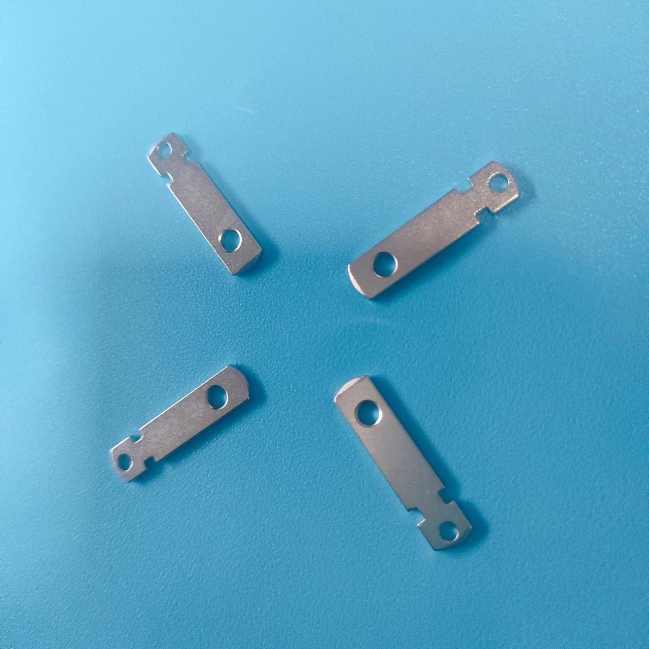 电源适配器插头充电器五金中规美规欧规电源插座插头插脚片弹片