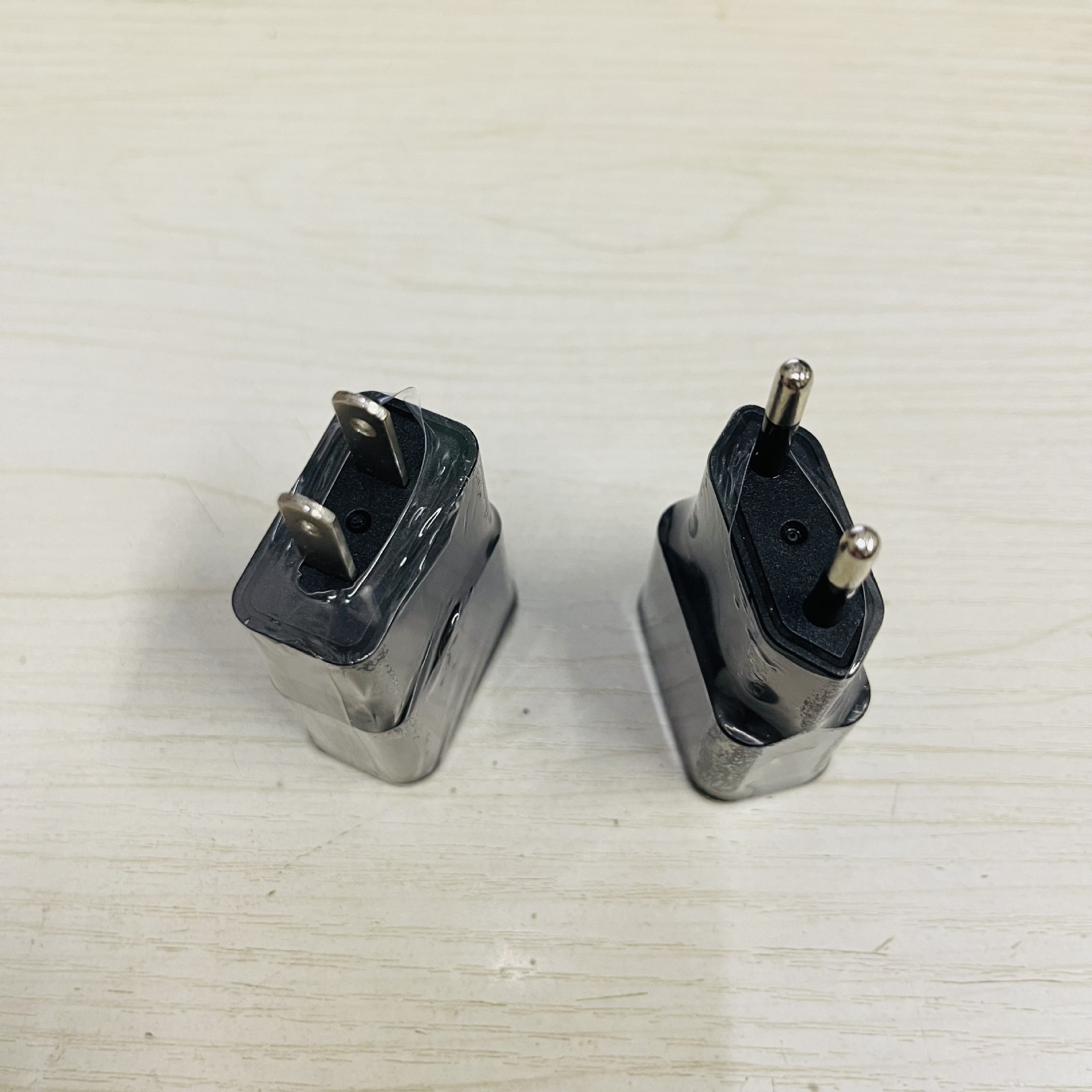 手机充电器欧规插头充电器美规转换插头1a充电头usb插头适配器