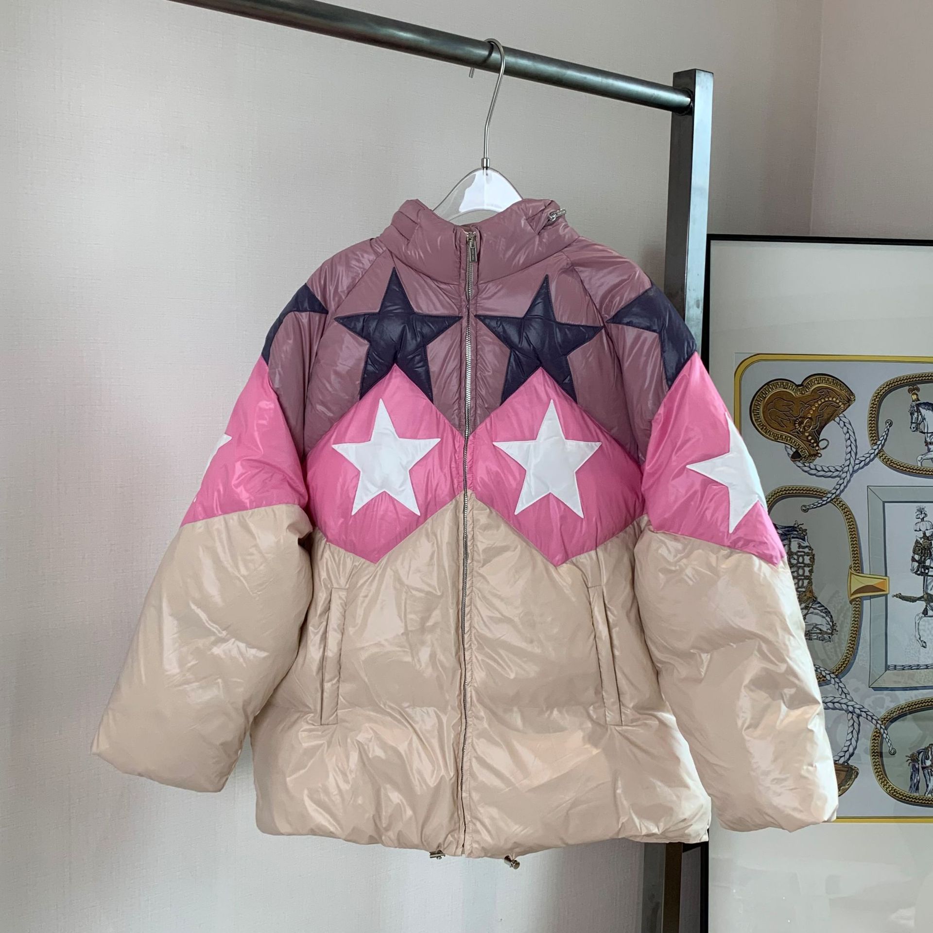 2021秋冬新款五角星拼色立领隐藏帽宽松彩色鹅绒羽绒服外套