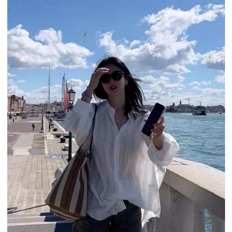 宋慧乔同款白色翻领衬衫宽松条纹慵懒风休闲简约长袖上衣防晒衫夏